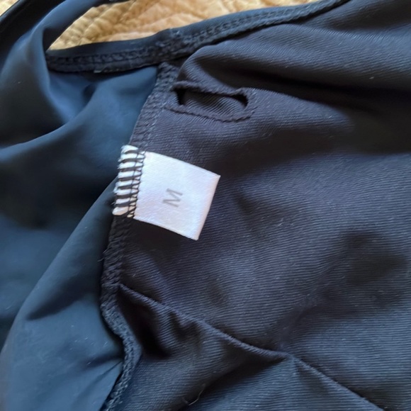 Bathing suit - Picture 3 of 3